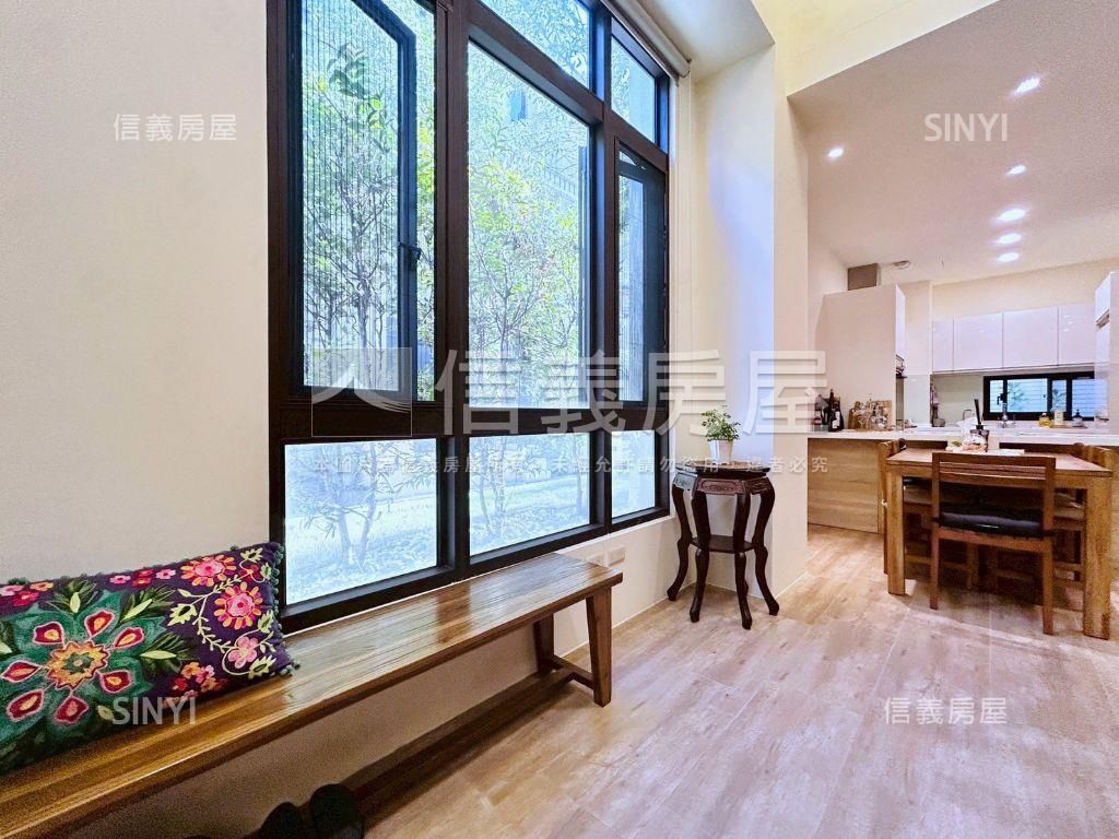 大面寬朝南獨棟社區型別墅房屋室內格局與周邊環境