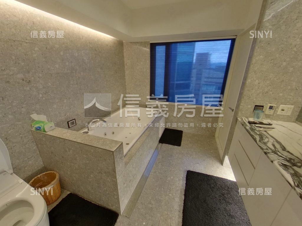 富邦濱湖高樓美景豪邸房屋室內格局與周邊環境