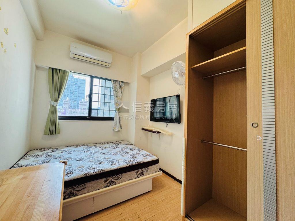 水花園優質兩房車位房屋室內格局與周邊環境