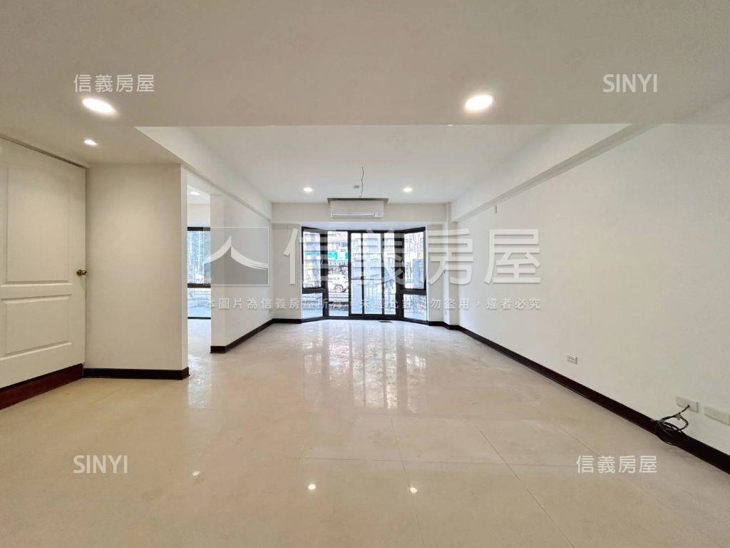 康橋法國小鎮一樓庭院戶房屋室內格局與周邊環境
