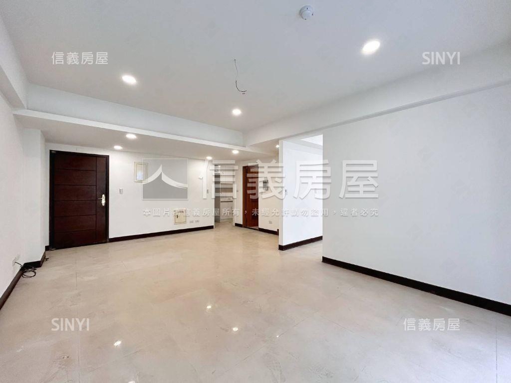 康橋法國小鎮一樓庭院戶房屋室內格局與周邊環境