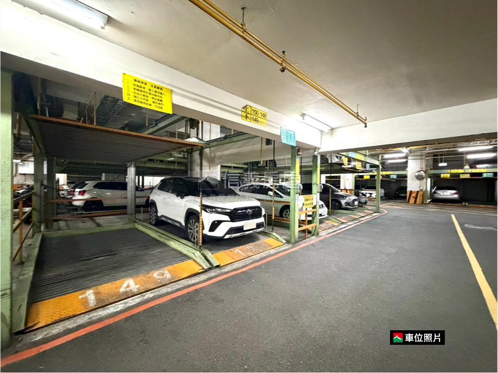 金生金室高樓四房平移車位房屋室內格局與周邊環境