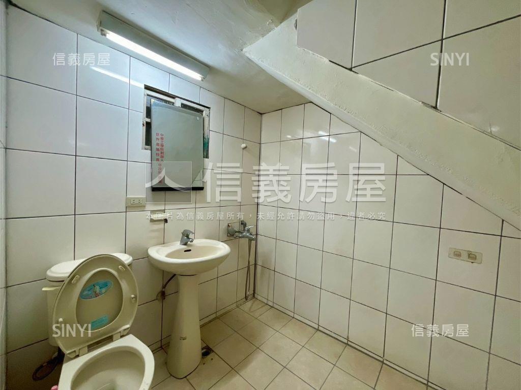 竹北文昌街透天房屋室內格局與周邊環境