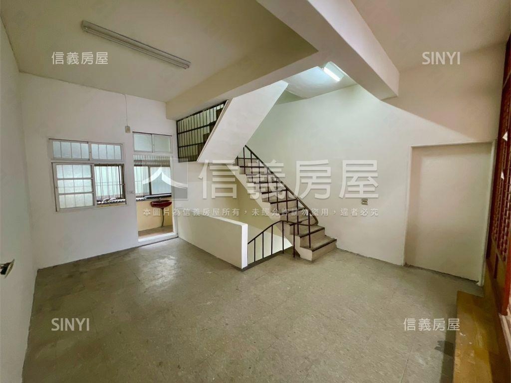 竹北文昌街透天房屋室內格局與周邊環境