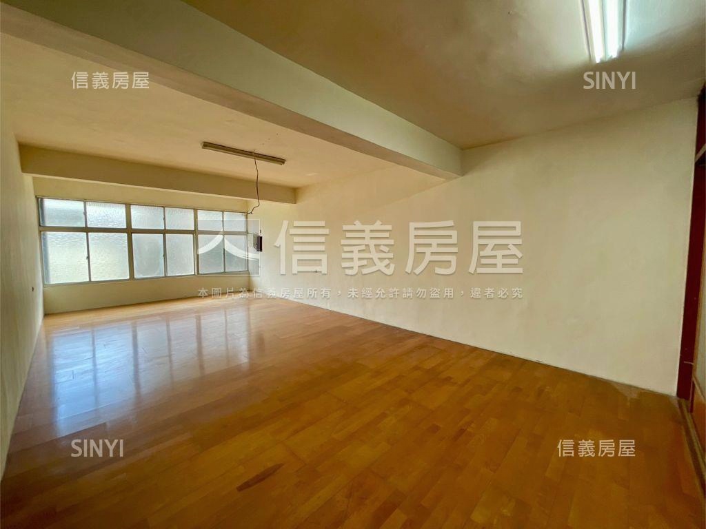 竹北文昌街透天房屋室內格局與周邊環境