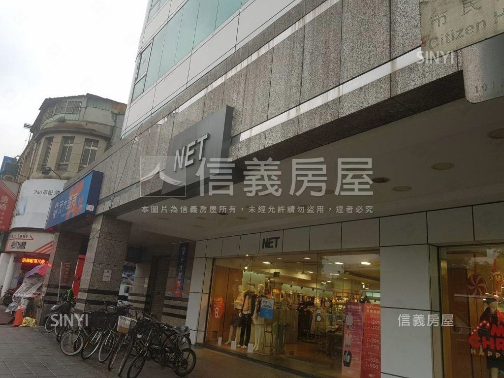 面艋舺公園邊間辦公大樓房屋室內格局與周邊環境