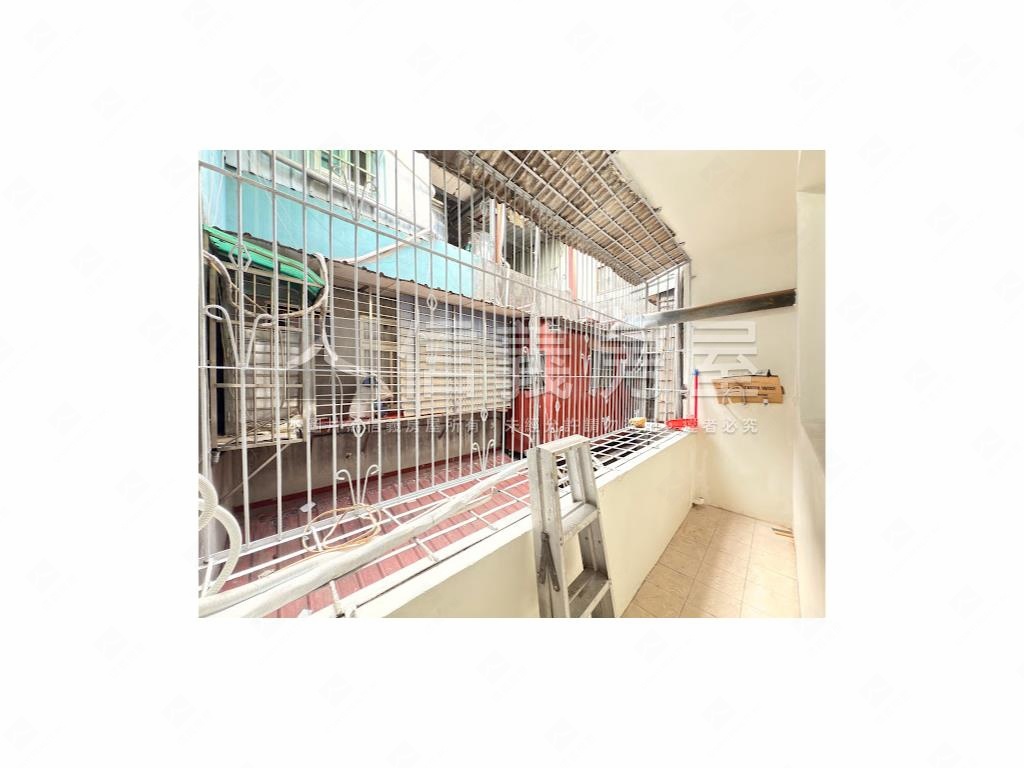 幸福捷運方正整理好美寓房屋室內格局與周邊環境