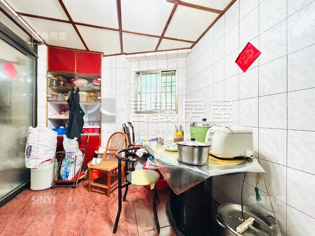 近北大一樓大坪數公寓房屋室內格局與周邊環境