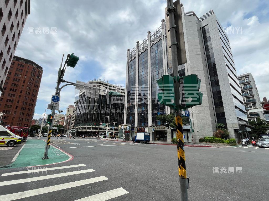 信義安和捷運純辦房屋室內格局與周邊環境