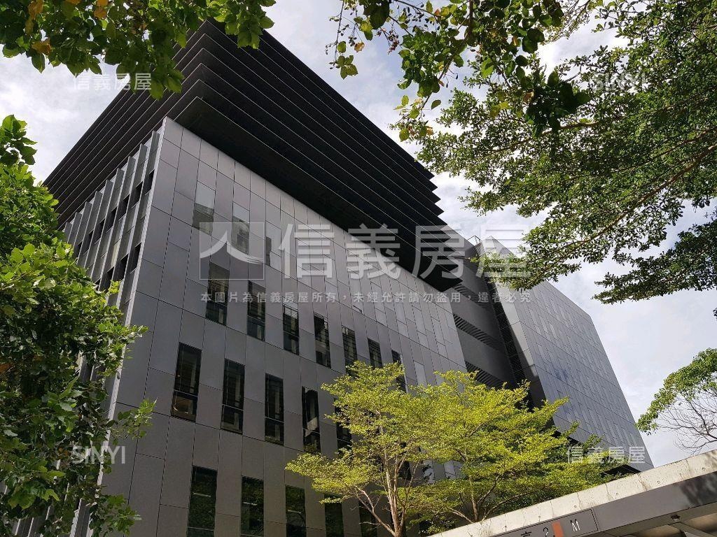 宏普經貿１１４坪收租房屋室內格局與周邊環境