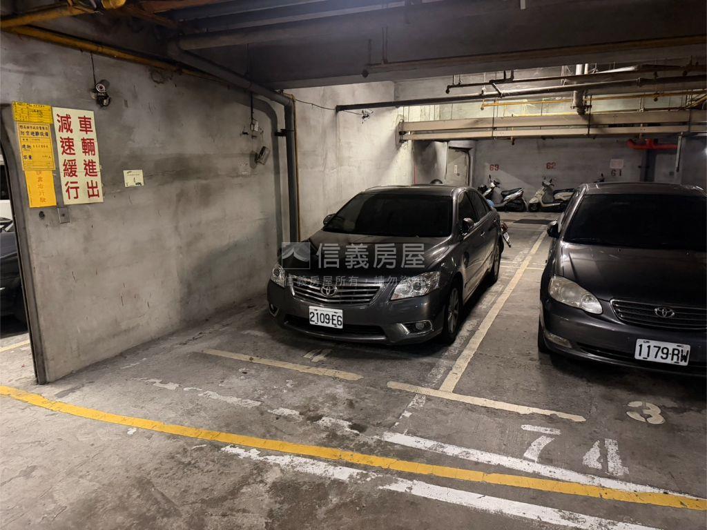 東泰一車位房屋室內格局與周邊環境
