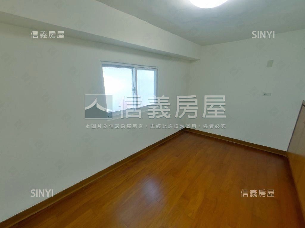 正順街正街裝潢美透天房屋室內格局與周邊環境