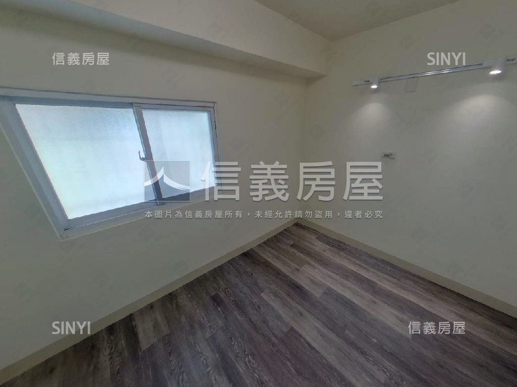 正順街正街裝潢美透天房屋室內格局與周邊環境
