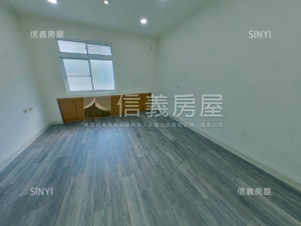 正順街正街裝潢美透天房屋室內格局與周邊環境