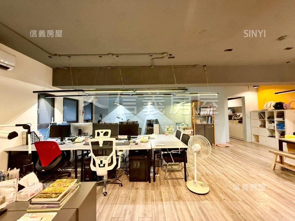 陽光ＰＡＲＫ質感辦公室房屋室內格局與周邊環境