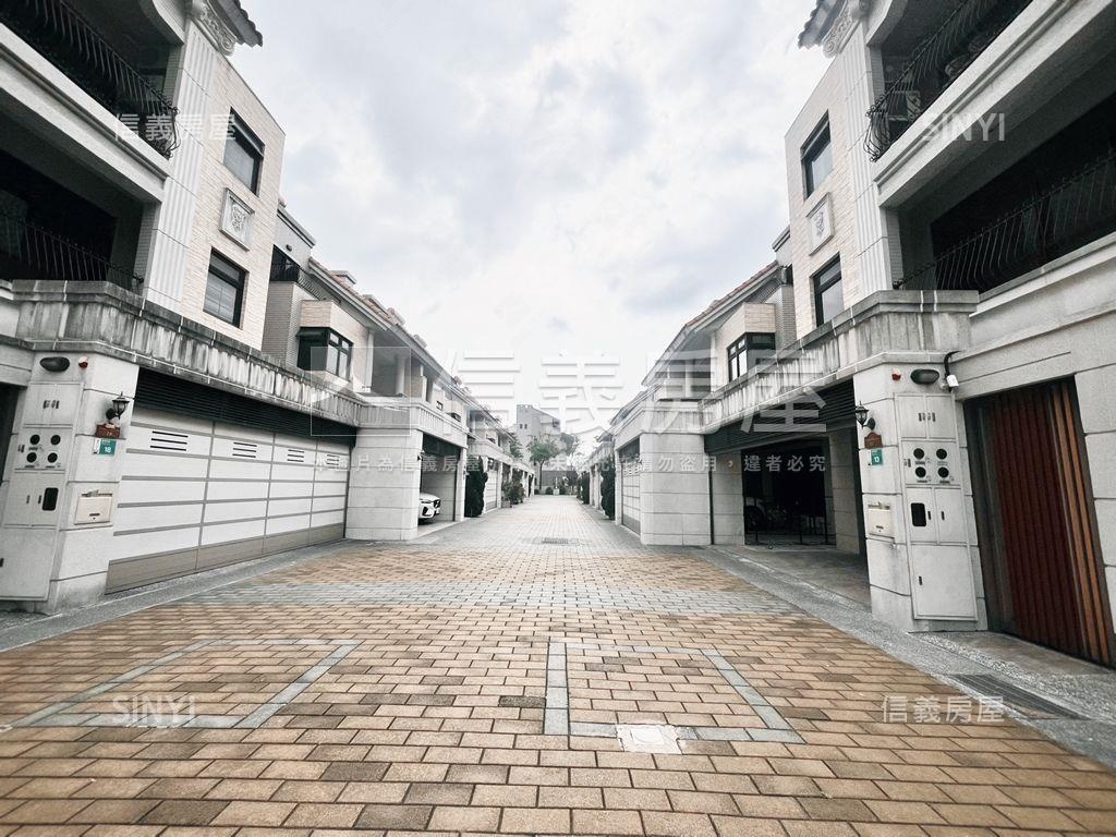 南科夢巴里３車庫透天豪墅房屋室內格局與周邊環境