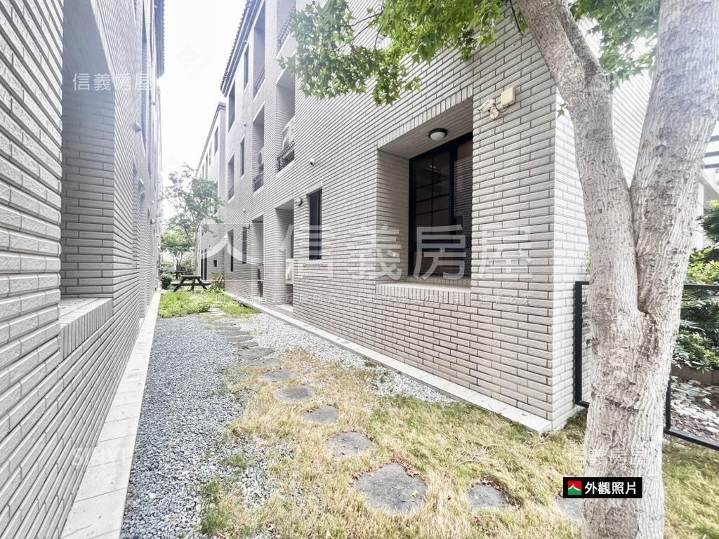 南科夢巴里３車庫透天豪墅房屋室內格局與周邊環境