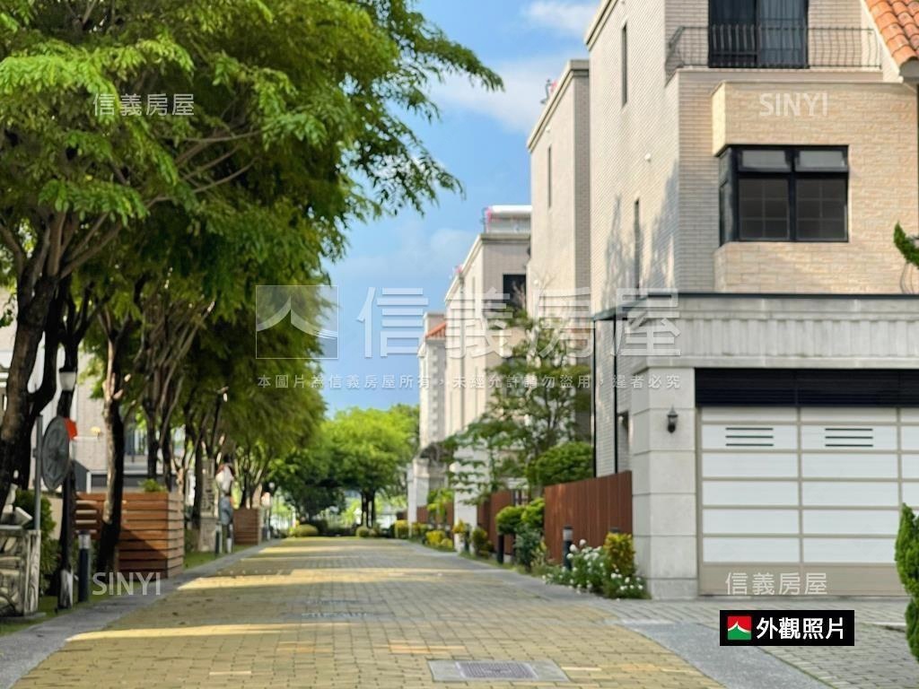 南科夢巴里３車庫透天豪墅房屋室內格局與周邊環境