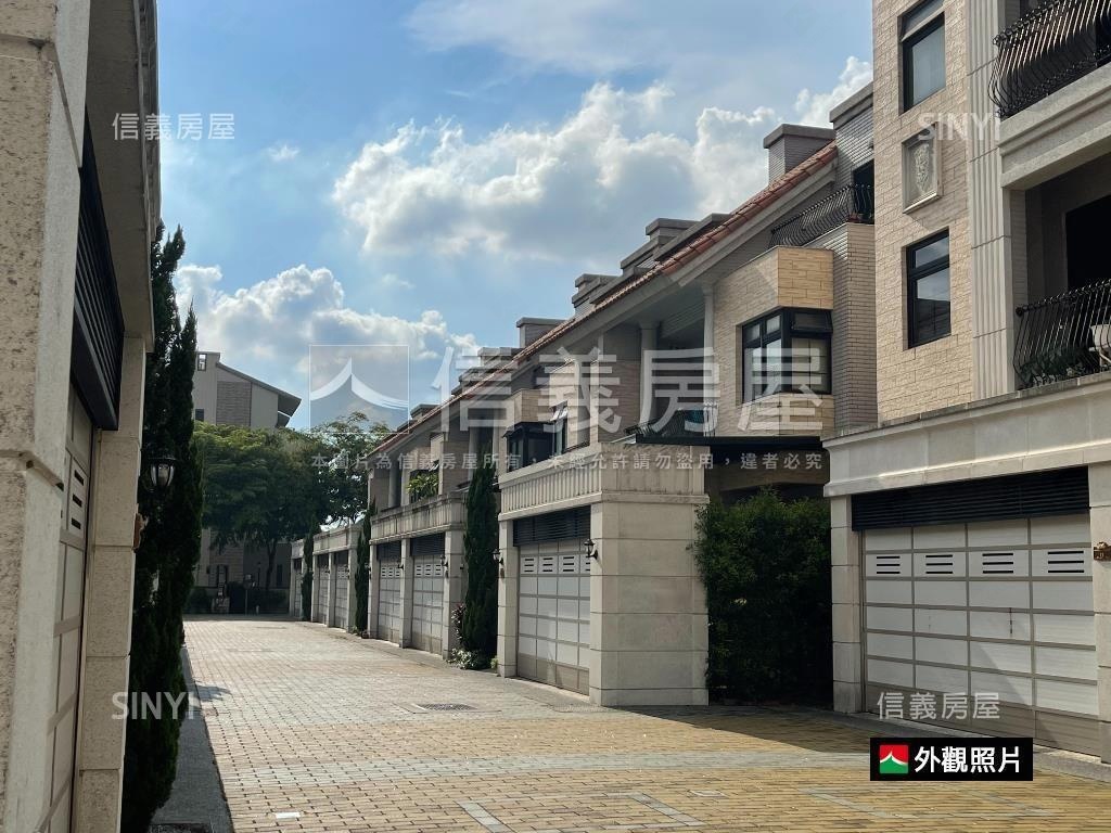 南科夢巴里３車庫透天豪墅房屋室內格局與周邊環境