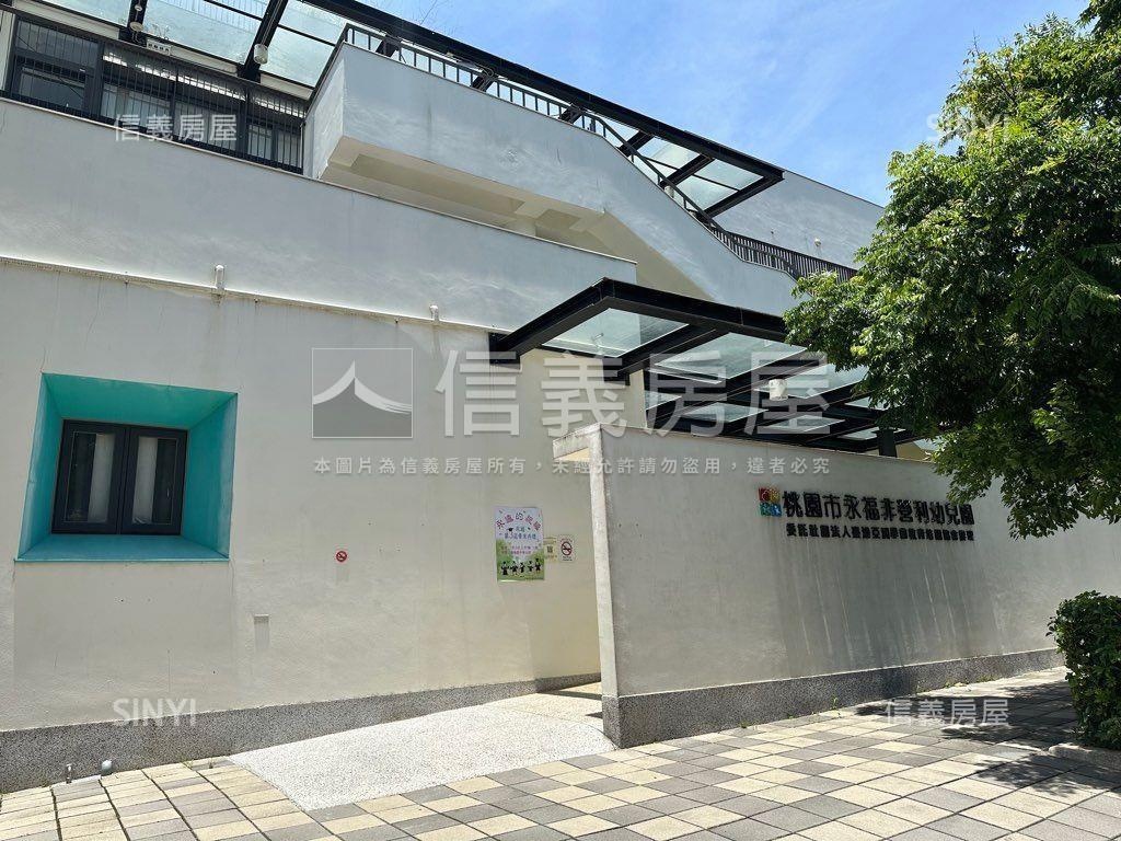 校前路前庭停車別墅房屋室內格局與周邊環境