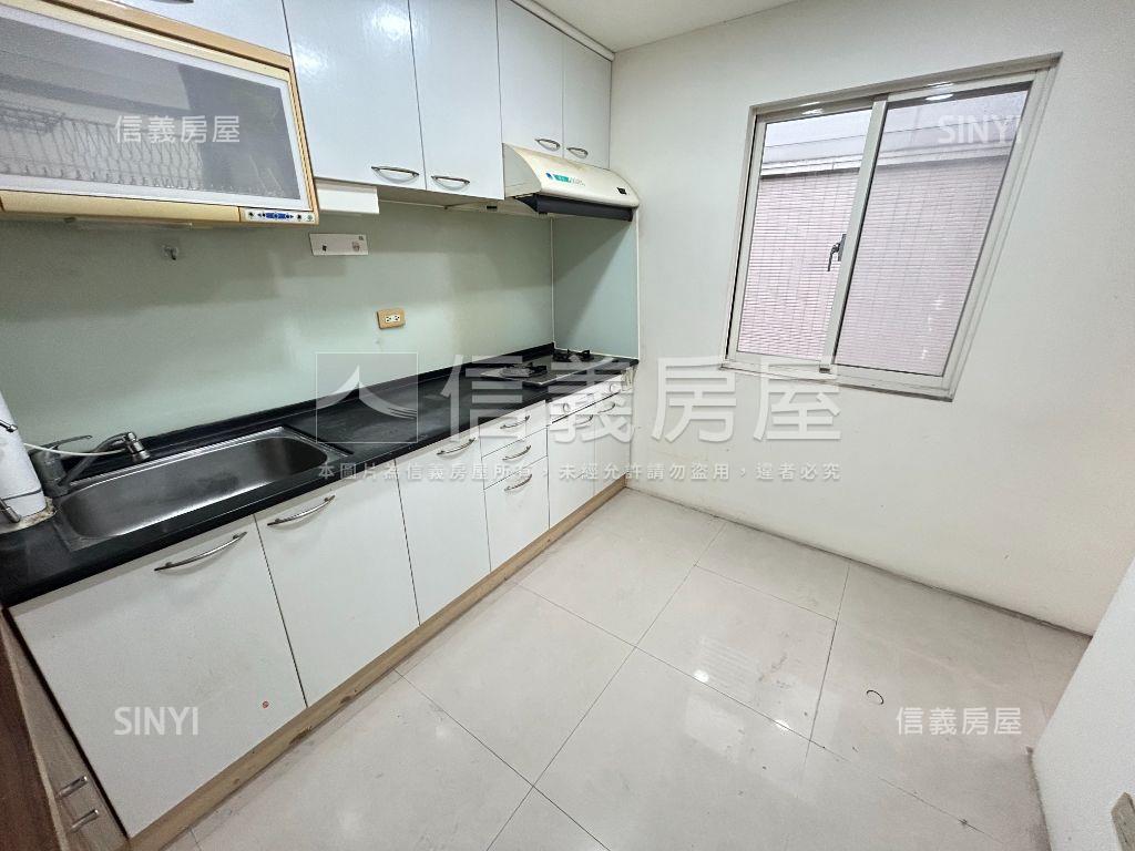 專任福園街大三房房屋室內格局與周邊環境