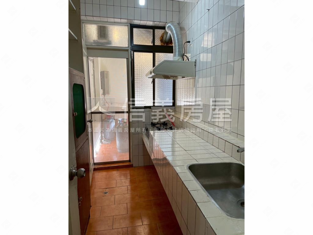 ⭐正重陽路三房美寓房屋室內格局與周邊環境