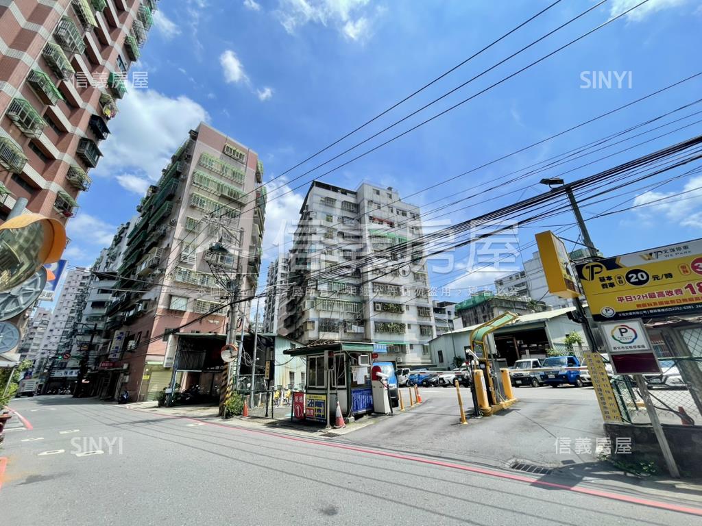 延吉邊間電梯亮麗美屋房屋室內格局與周邊環境