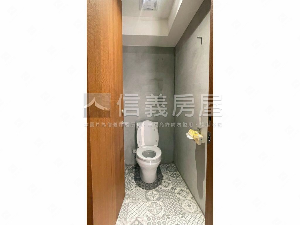 面金華公園面寬辦住房屋室內格局與周邊環境