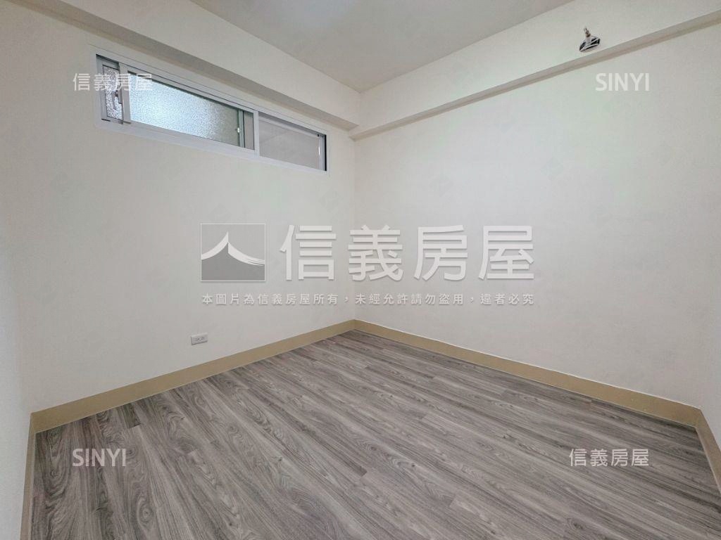 頂崁街３房美屋房屋室內格局與周邊環境