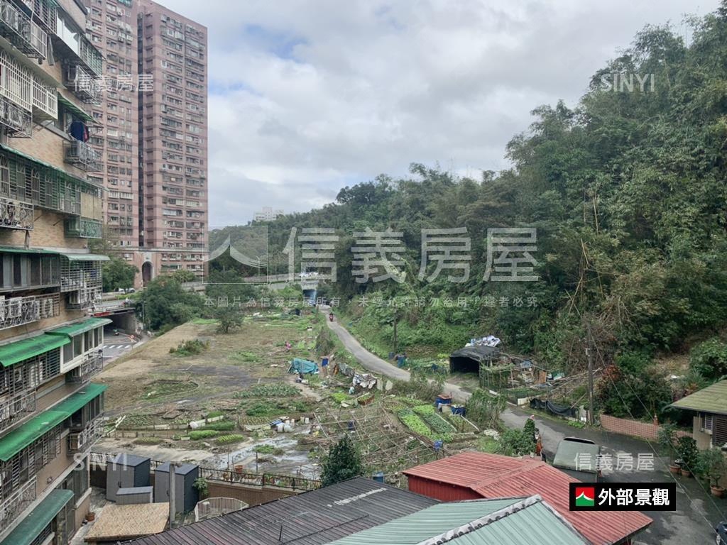 仁愛龍門一層一戶稀有三房房屋室內格局與周邊環境