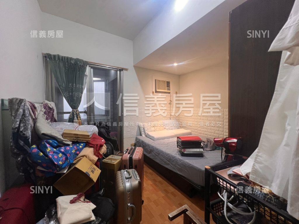 美的皇家大四房房屋室內格局與周邊環境