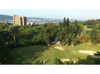 高爾夫球場綠地及海景景觀
