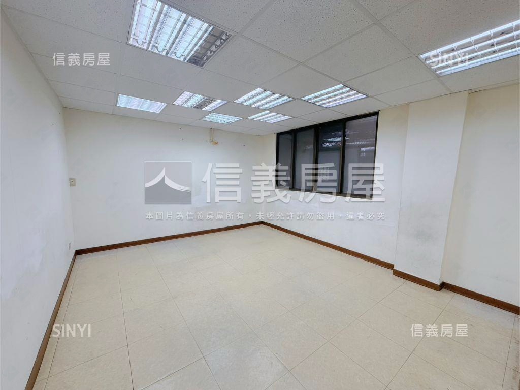 信義區稀有雙併店面房屋室內格局與周邊環境