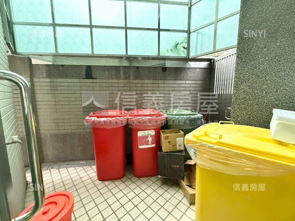 中正御品邊間舒服採光房屋室內格局與周邊環境