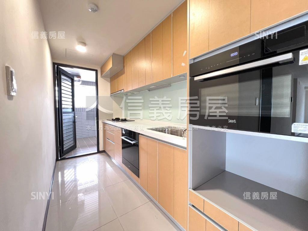 長虹天韻高樓視野三房平車房屋室內格局與周邊環境