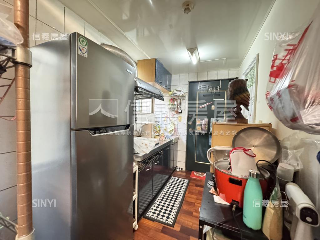 近中壢車站小資套房房屋室內格局與周邊環境