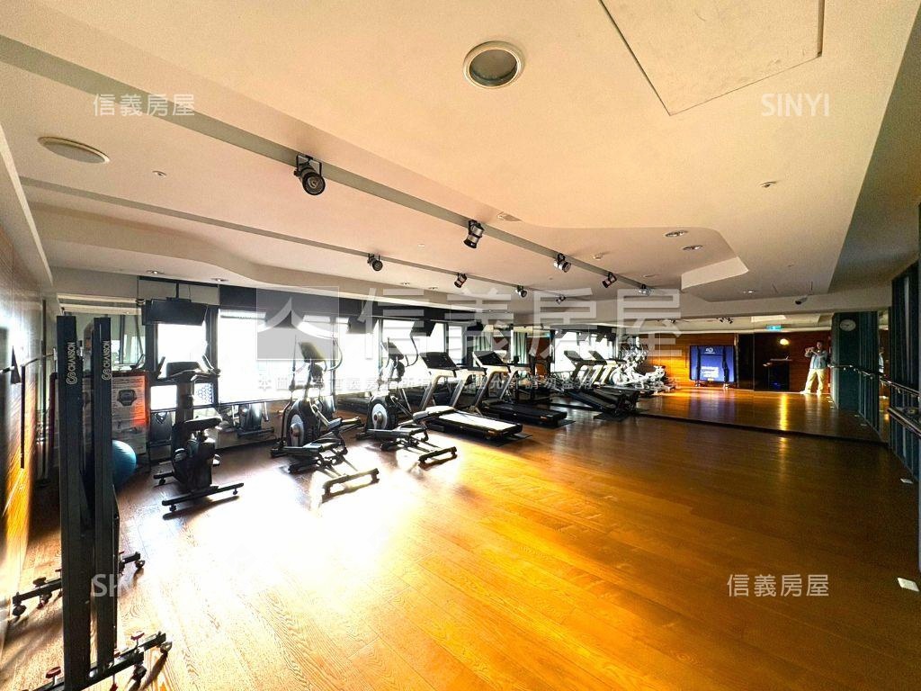 一品花園·亞灣區豪邸房屋室內格局與周邊環境