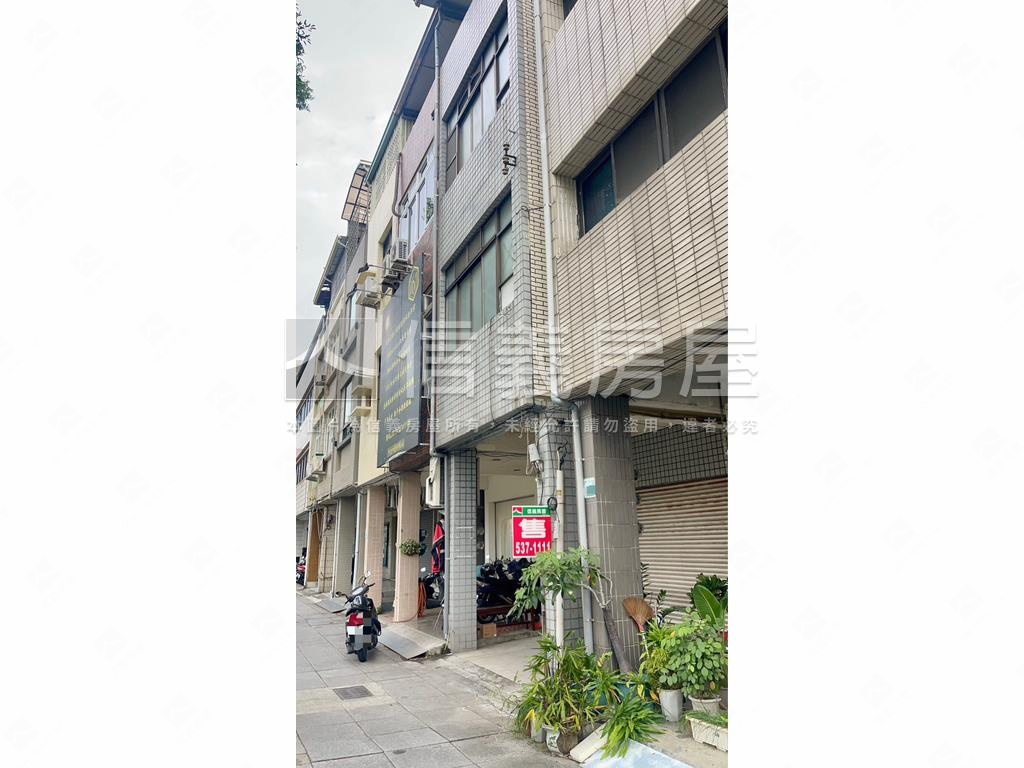 四維三路邊間美透店房屋室內格局與周邊環境