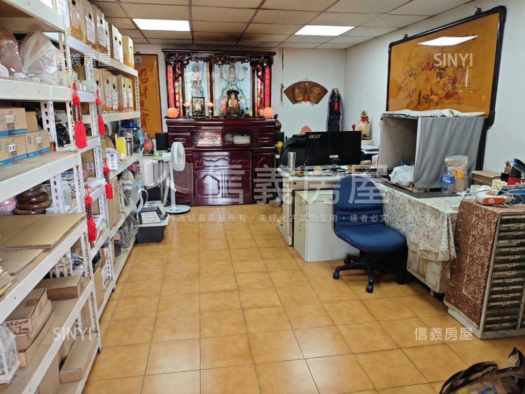 忠順邊間方正使用大公寓房屋室內格局與周邊環境