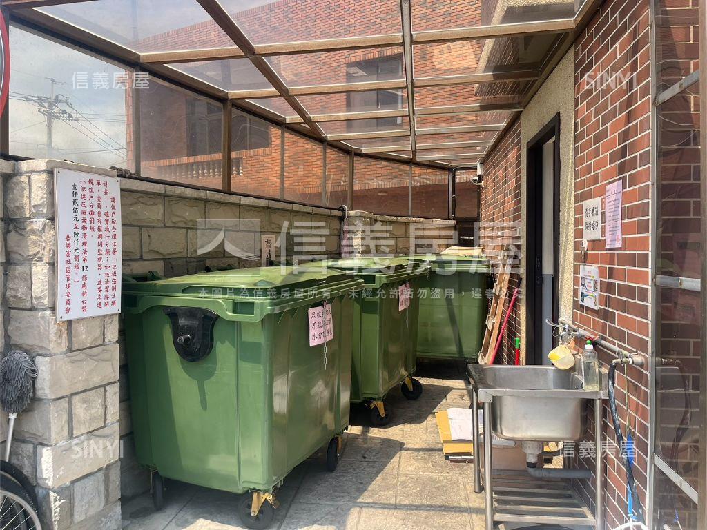 嘉富路獨棟別墅房屋室內格局與周邊環境