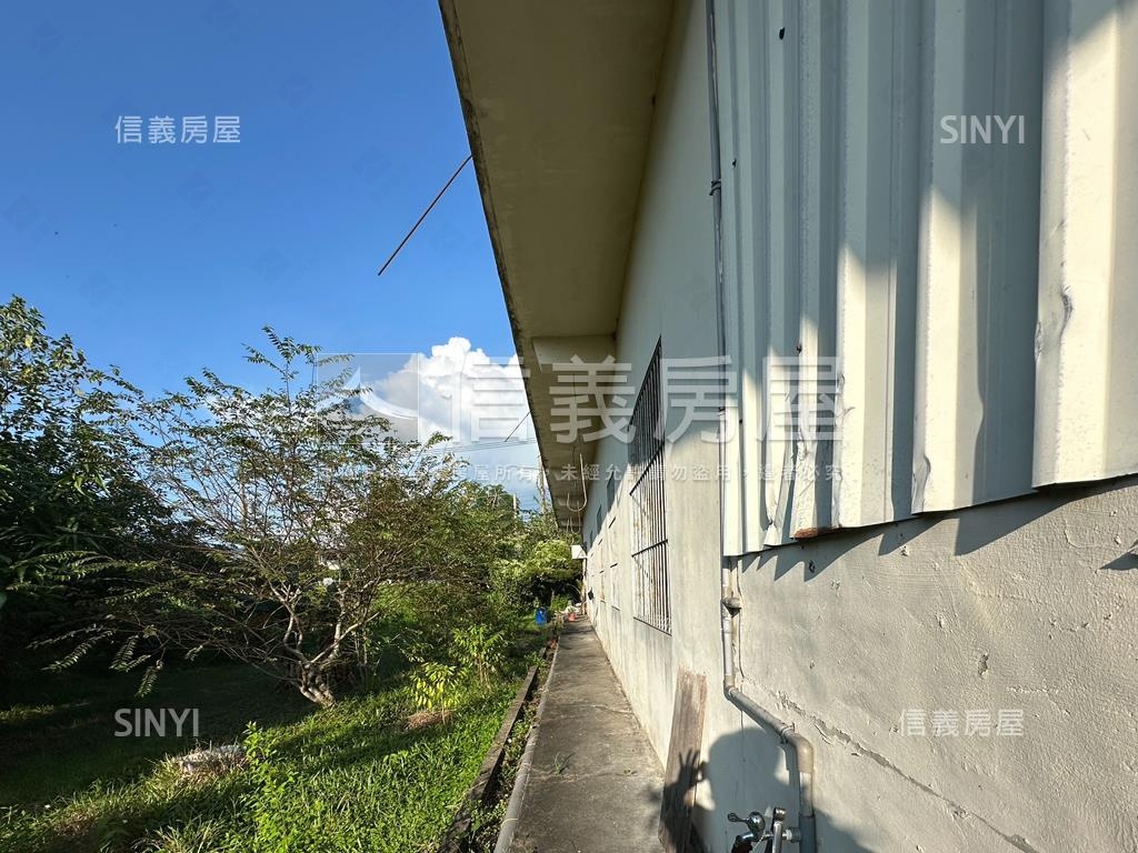 美濃雙面臨路漂亮農舍地房屋室內格局與周邊環境