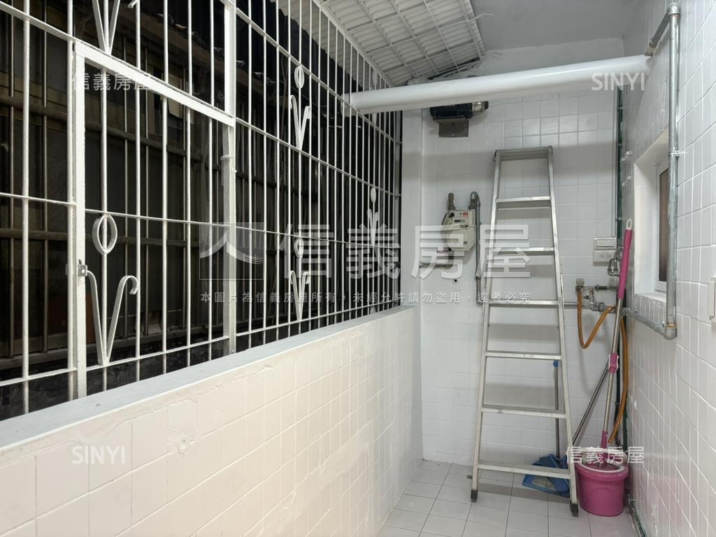 廣明街全新裝潢邊間宅房屋室內格局與周邊環境