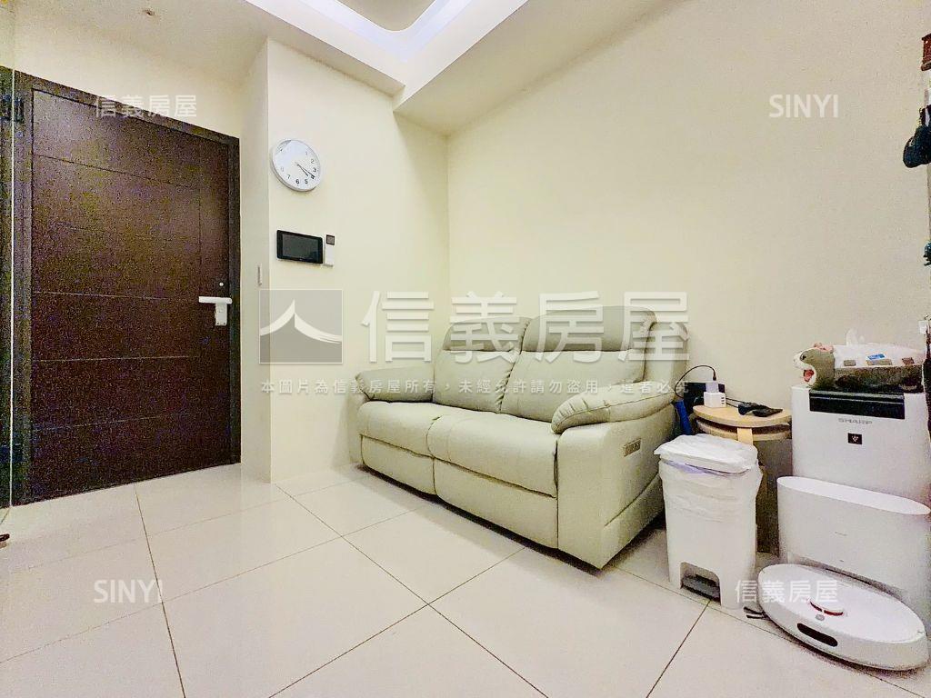 ⭐日健居電梯邊間小資兩房房屋室內格局與周邊環境