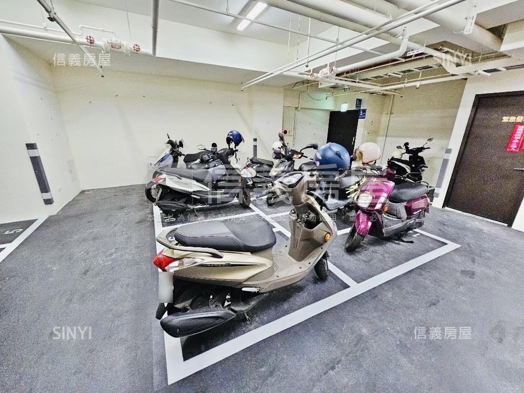 日健居雙捷運邊間小資兩房房屋室內格局與周邊環境