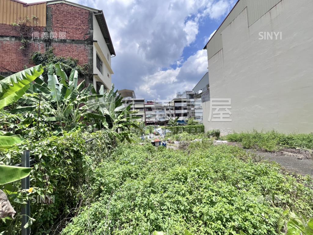 好棒的埔里市區方正土地房屋室內格局與周邊環境