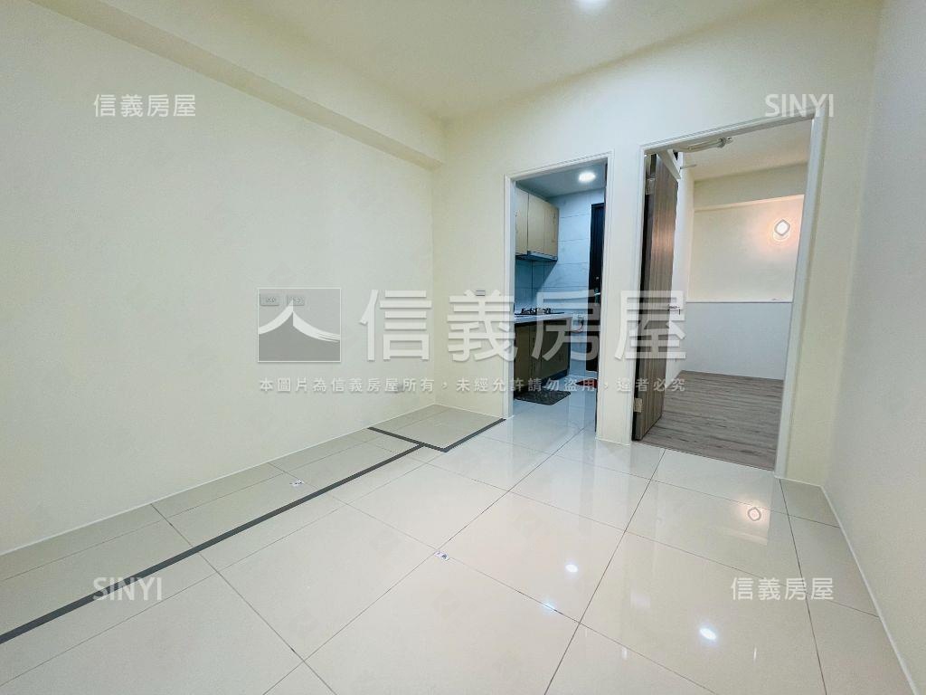 閃亮裝潢２房近重劃區房屋室內格局與周邊環境