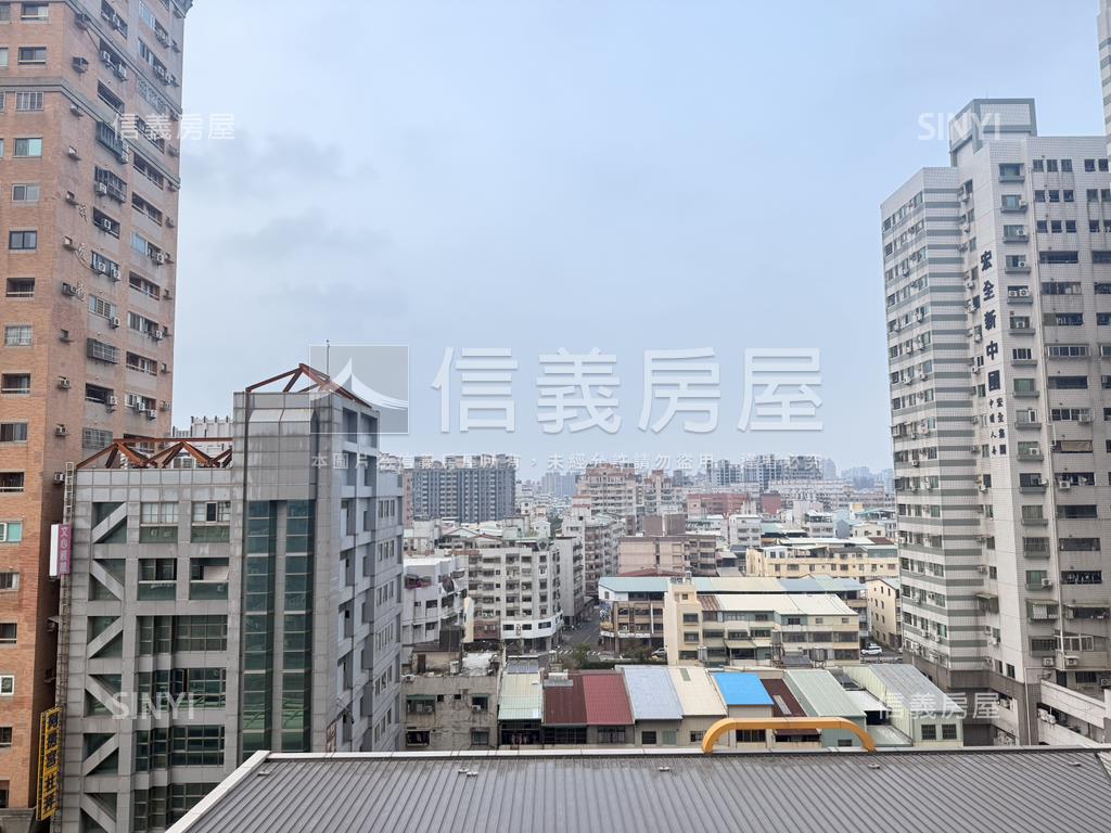 捷運宅！高樓邊間視野讚！房屋室內格局與周邊環境