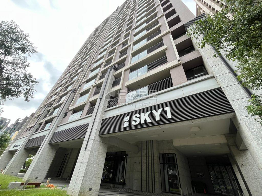 ＳＫＹ１套房柱邊平車位房屋室內格局與周邊環境