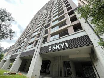 ＳＫＹ１套房柱邊平車位