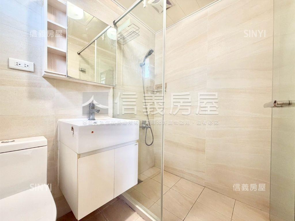 鉅虹臻品！大四房平車房屋室內格局與周邊環境